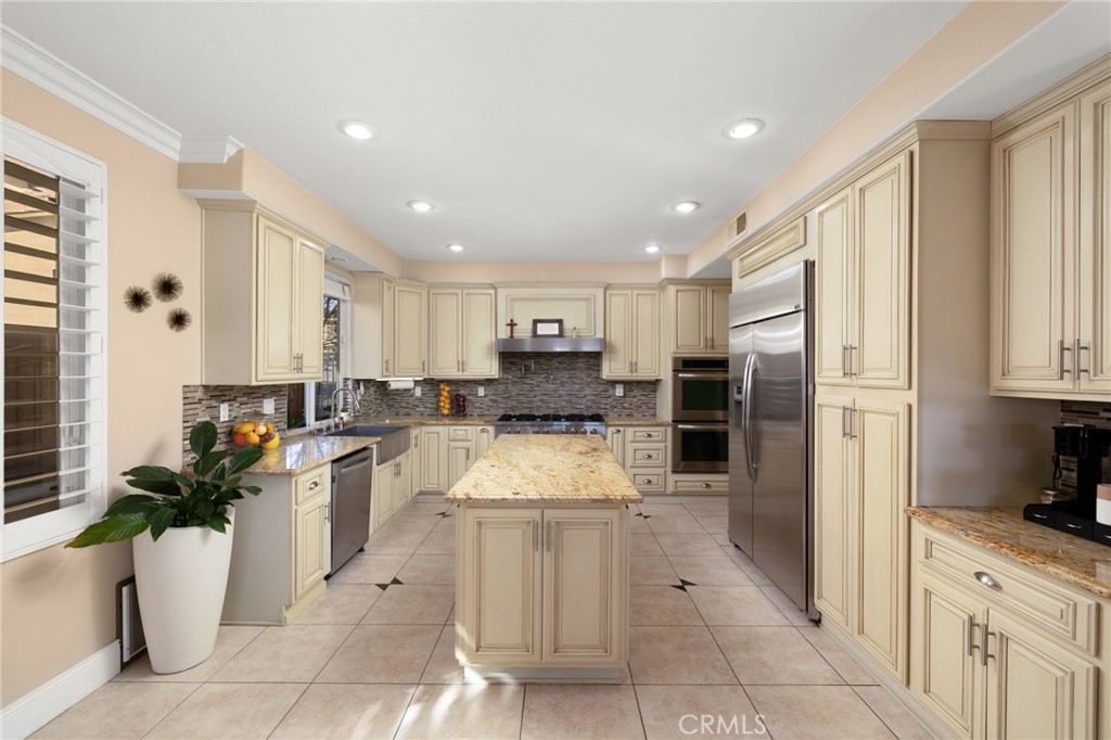 1671 North Rocky Road Upland, CA 91784 - Photo 18 of 61