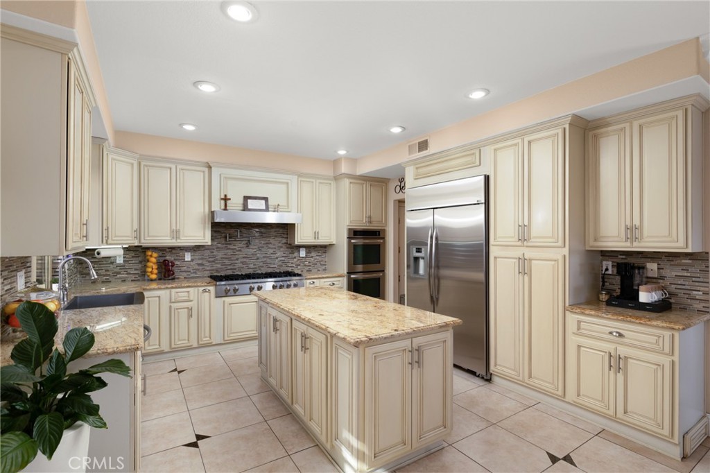 1671 North Rocky Road Upland, CA 91784 - Photo 19 of 61