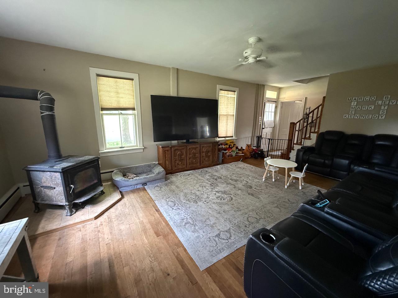 79 Pier Road Greenwich, NJ 08323 - Photo 4 of 35
