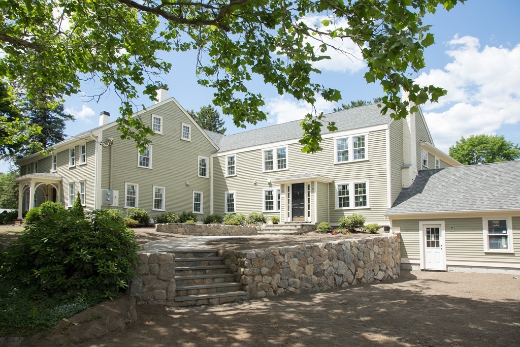 92 Blossomcrest Road, Unit 92 Lexington, MA 02421 - Photo 11 of 15 Gallery Image 11