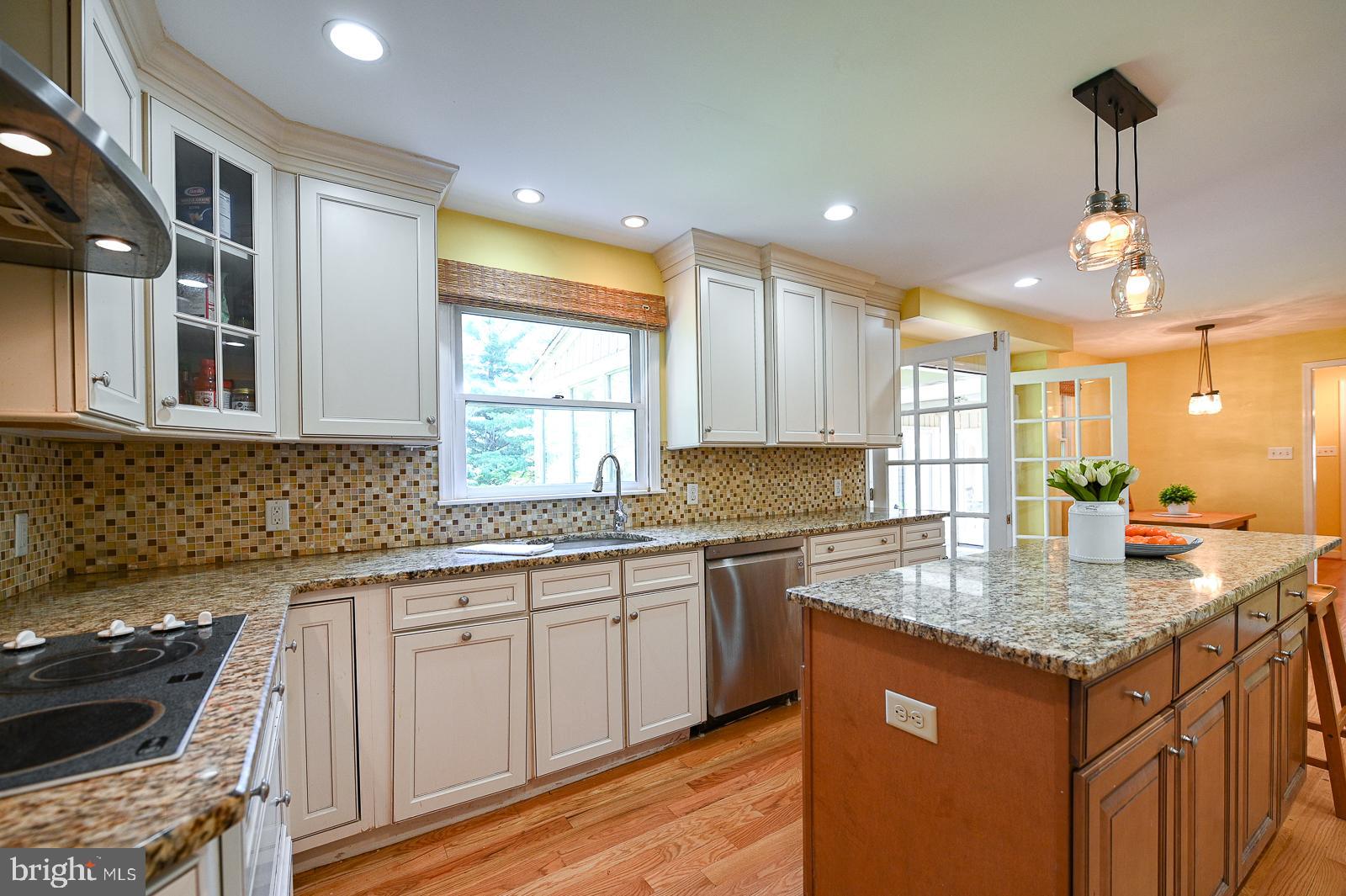 1287 Old Eagle School Road Wayne, PA 19087 - Photo 11 of 44