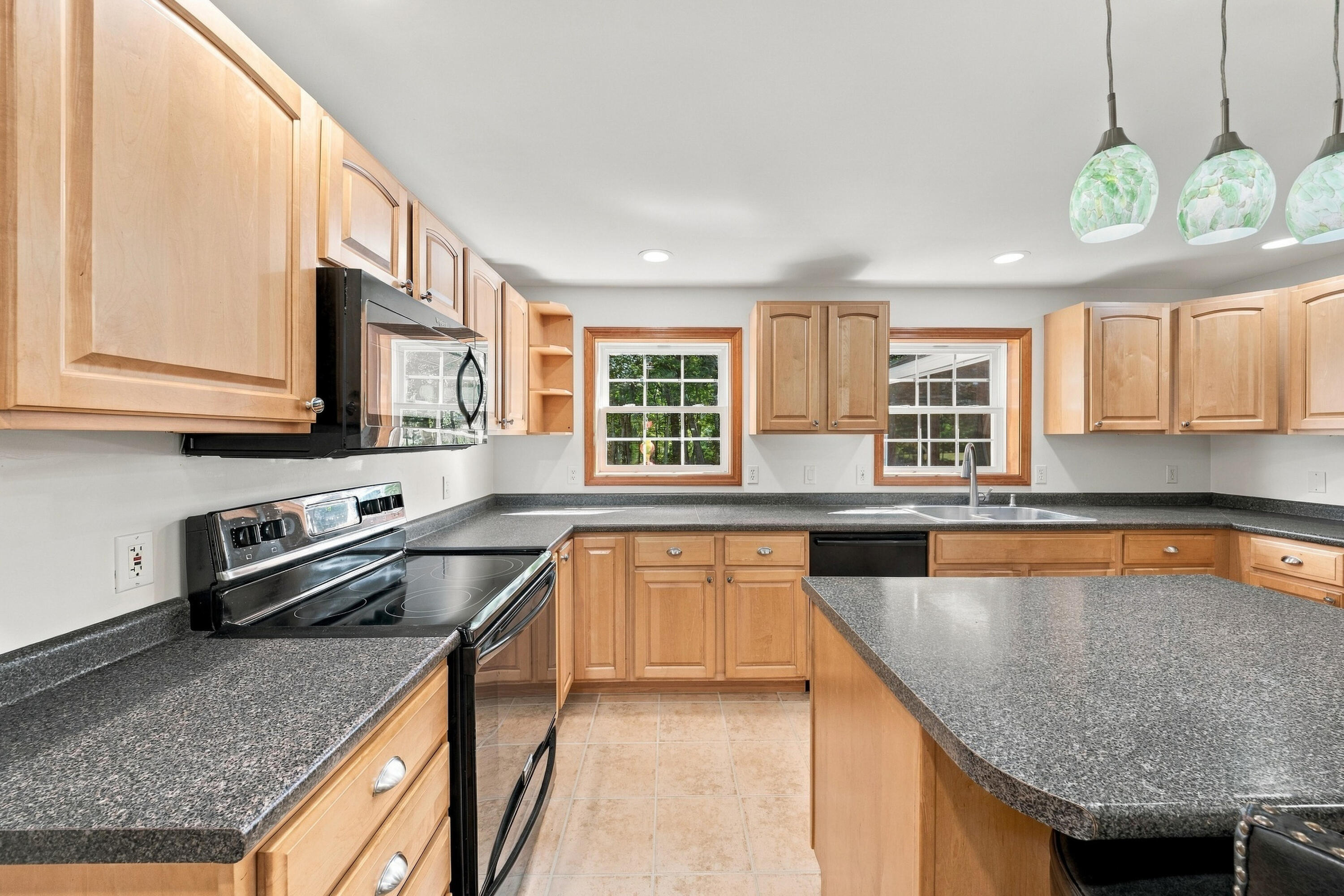21 New Boston Road York, ME 03909 - Photo 22 of 47 21NewBostonRd-15