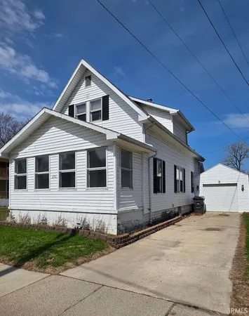 $105,000 | 190 South Shore Drive, Elkhart, IN 46516