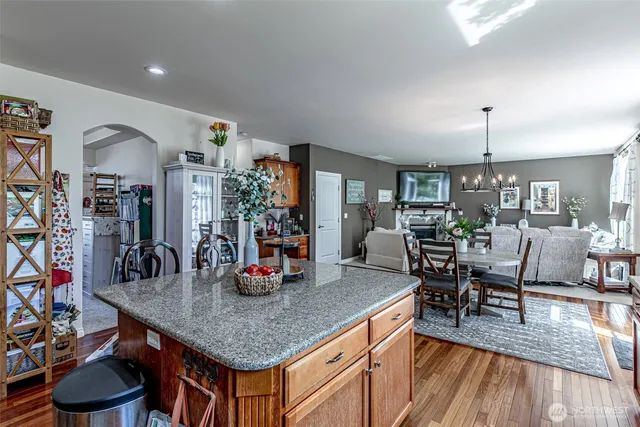 $645,000 | 655 Joy Street, Eatonville, WA 98328