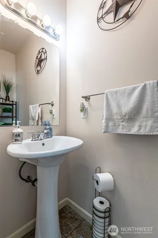 $645,000 | 655 Joy Street, Eatonville, WA 98328