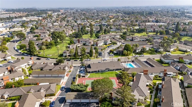 a view of a tennis court
