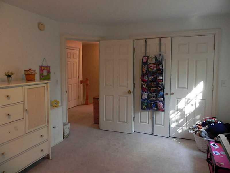 7 Baxter Lane Brunswick, ME 04011 - Photo 24 of 35 Bedroom.