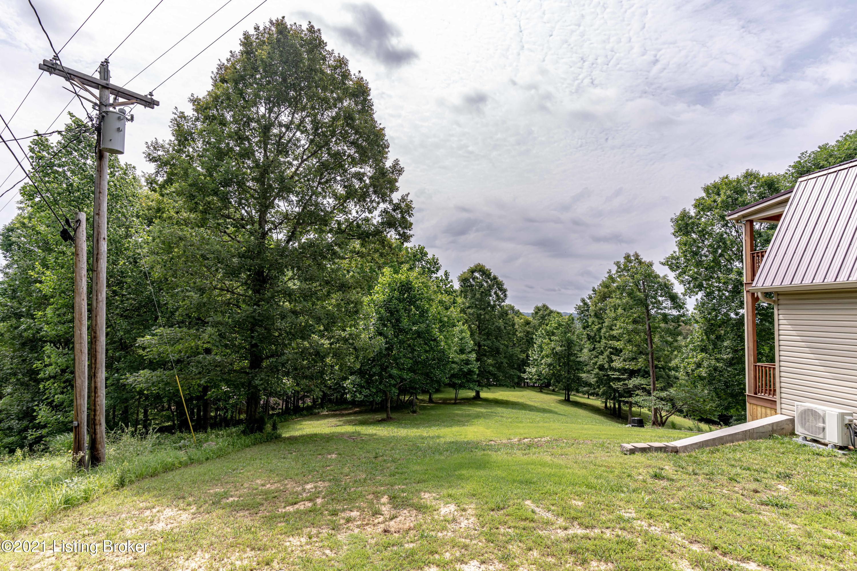 818 Noah Stevenson Road Bee Spring, KY 42207 - Photo 91 of 99 DSC04568
