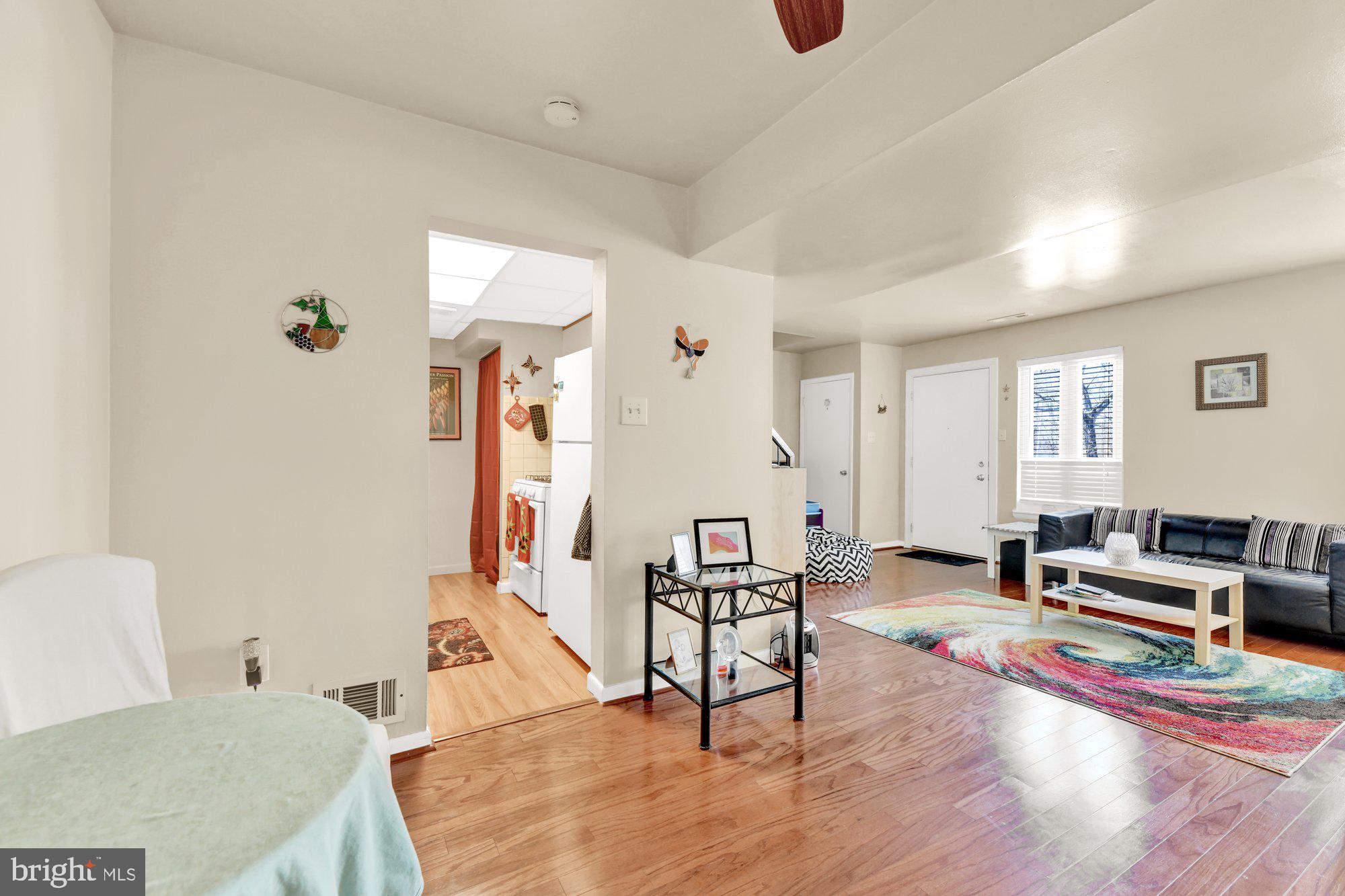 22 King Henry Circle Rosedale, MD 21237 - Photo 10 of 29