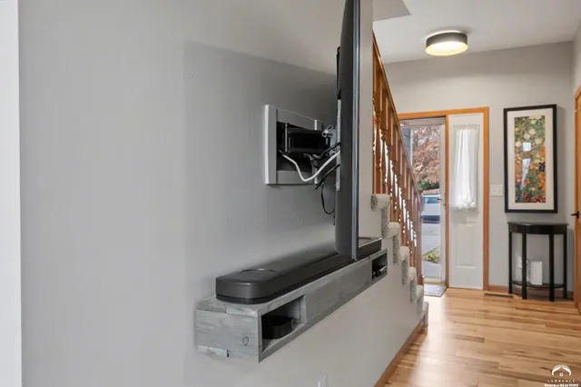 $429,900 | 909 Joseph Drive, Lawrence, KS 66049