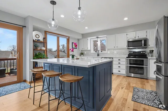 $429,900 | 909 Joseph Drive, Lawrence, KS 66049