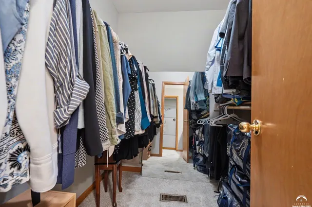 $429,900 | 909 Joseph Drive, Lawrence, KS 66049