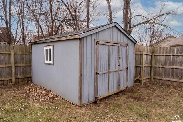 $429,900 | 909 Joseph Drive, Lawrence, KS 66049