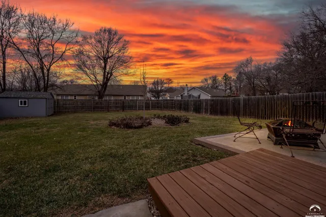 $429,900 | 909 Joseph Drive, Lawrence, KS 66049