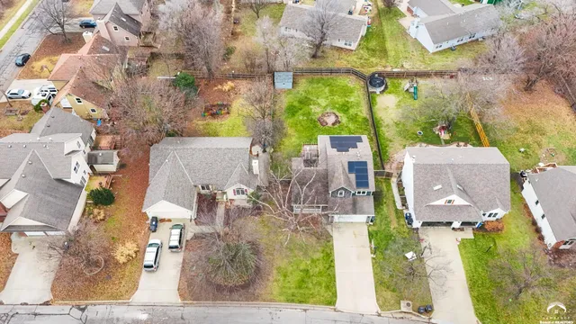 $429,900 | 909 Joseph Drive, Lawrence, KS 66049