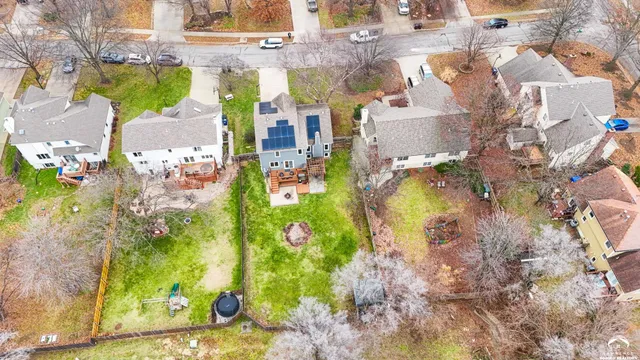 $429,900 | 909 Joseph Drive, Lawrence, KS 66049