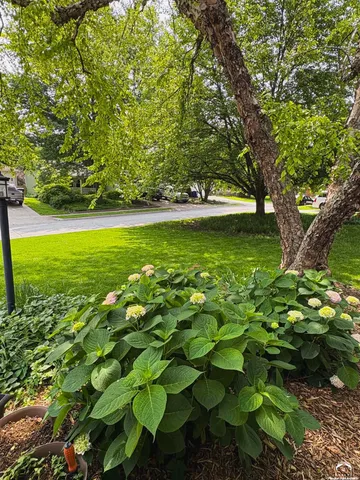 $429,900 | 909 Joseph Drive, Lawrence, KS 66049