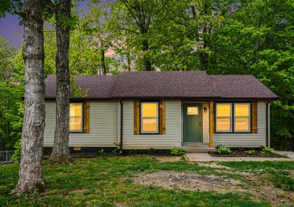 $239,000 | 512 Aspen Drive, Clarksville, TN 37042