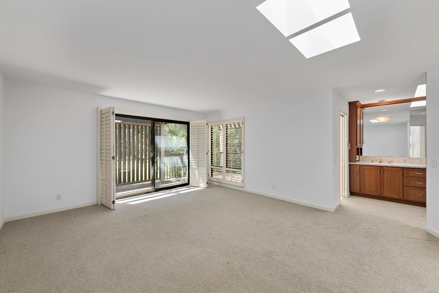 5 Franciscan Ridge Portola Valley, CA 94028 - Photo 14 of 34