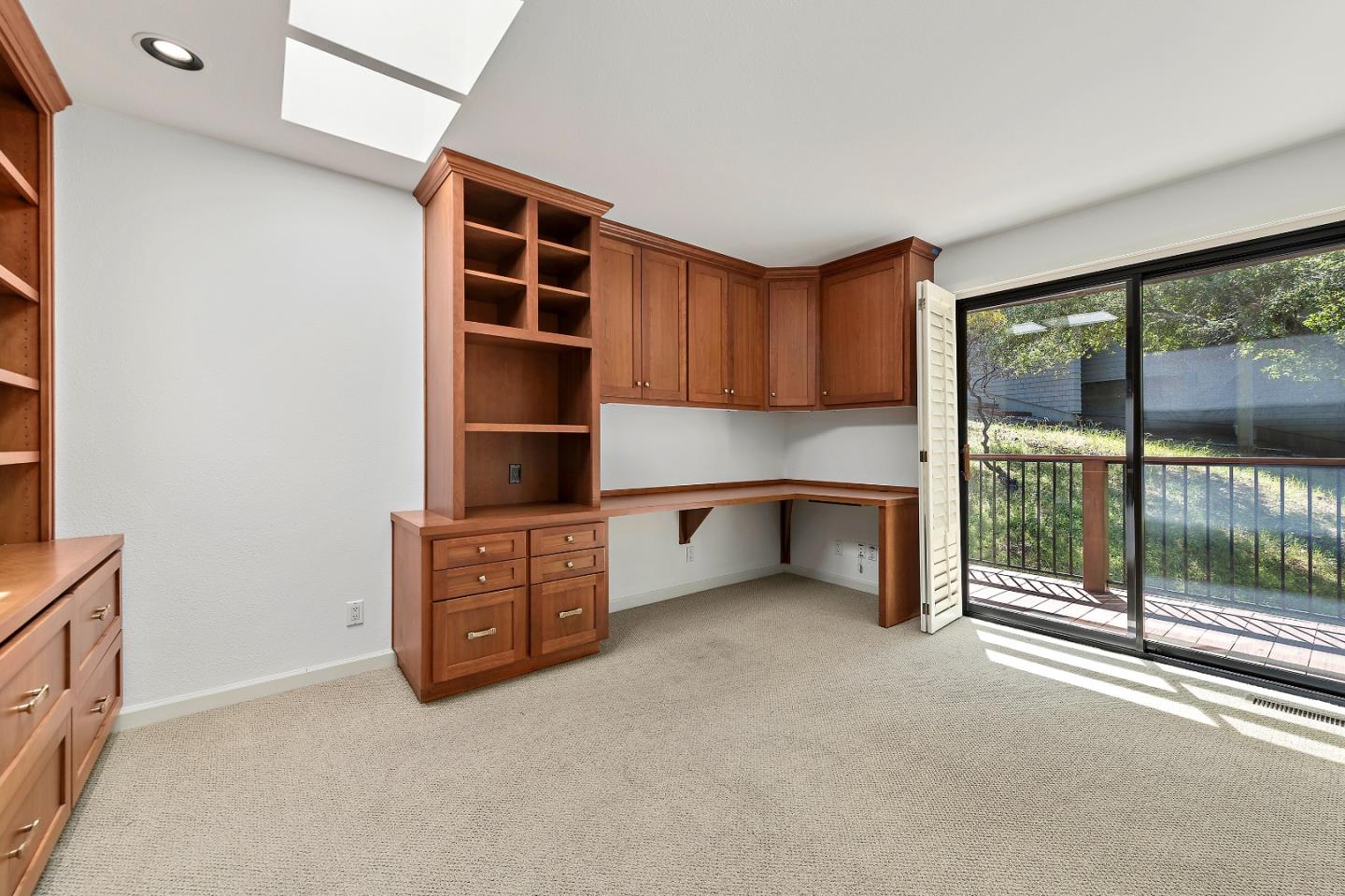 5 Franciscan Ridge Portola Valley, CA 94028 - Photo 18 of 34