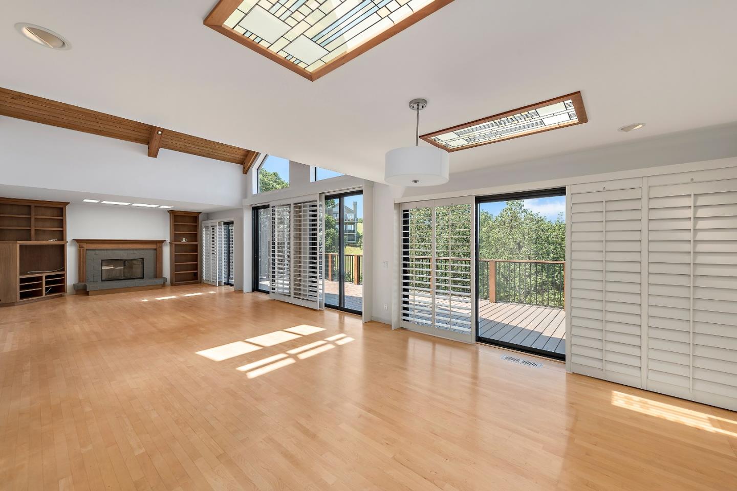5 Franciscan Ridge Portola Valley, CA 94028 - Photo 8 of 34