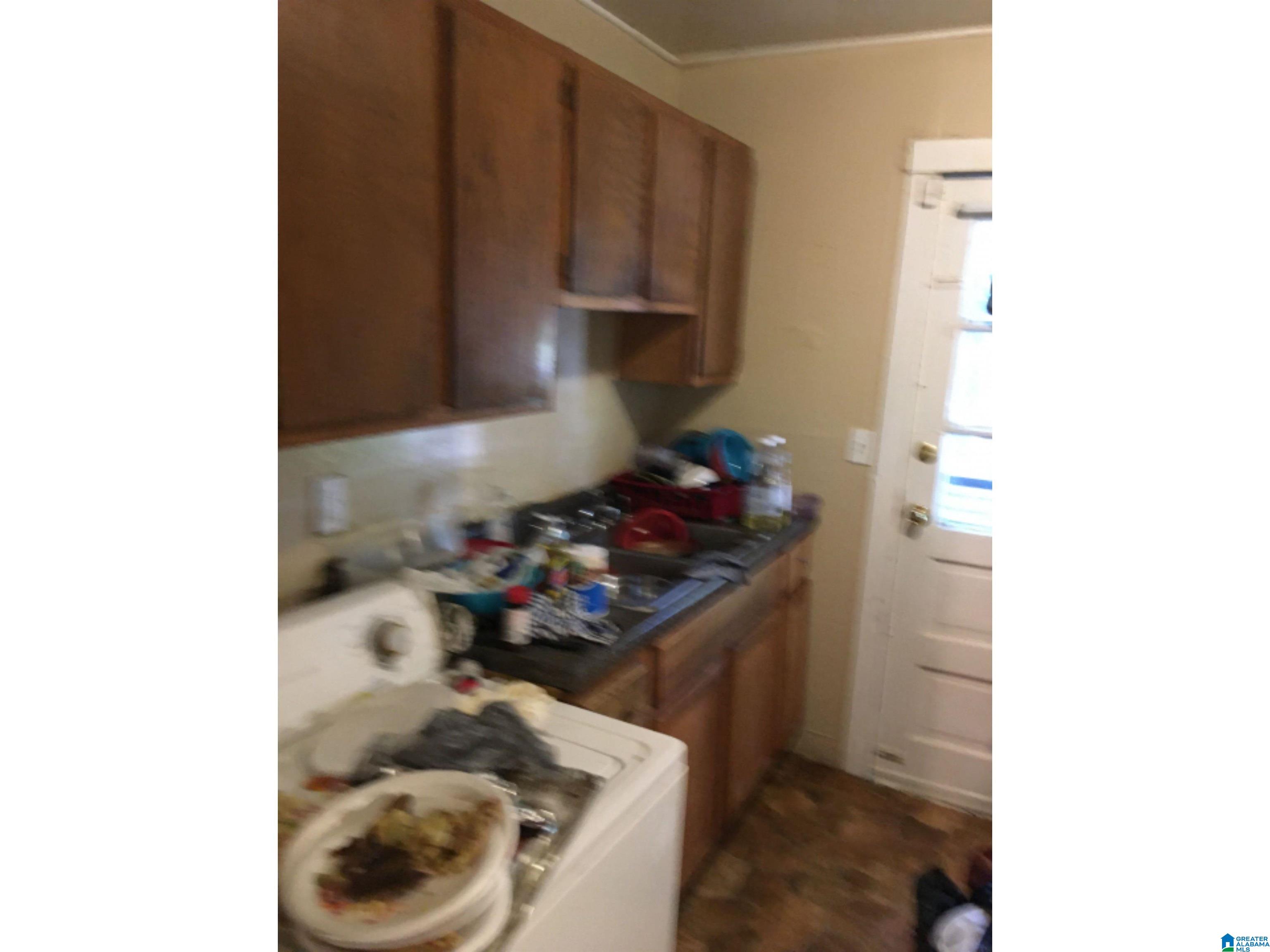 3905 40th Way Fairfield, AL 35064 - Photo 5 of 13