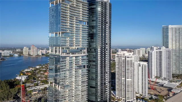 $3,989,999 | 18555 Collins Avenue, Unit 2303, Sunny Isles Beach, FL 33160