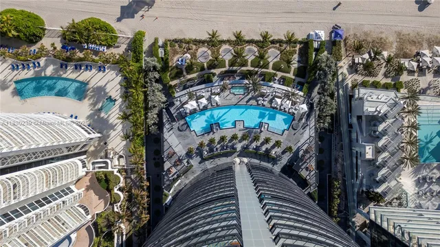 $3,989,999 | 18555 Collins Avenue, Unit 2303, Sunny Isles Beach, FL 33160