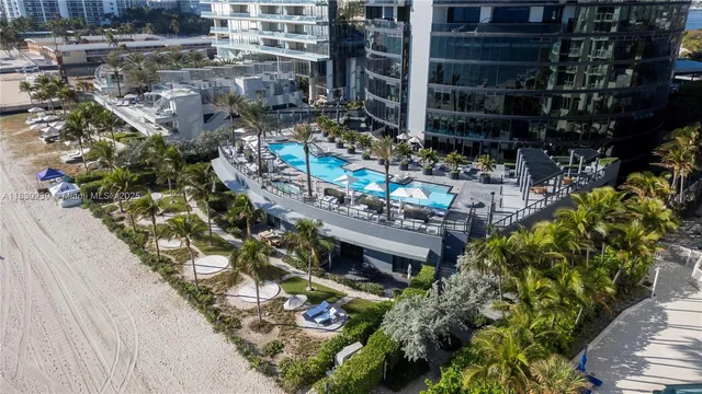$3,989,999 | 18555 Collins Avenue, Unit 2303, Sunny Isles Beach, FL 33160
