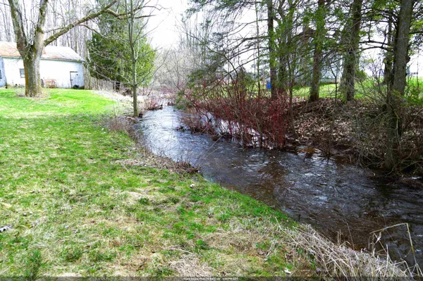 $189,850 | E1305 Bolt Road, Denmark, WI 54208
