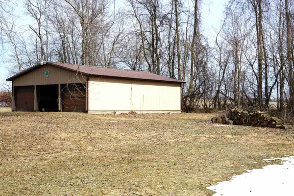 $189,850 | E1305 Bolt Road, Denmark, WI 54208