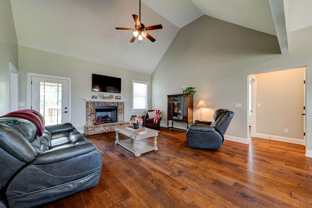 197 Lexington Stop Drive Rock Spring, GA 30739 - Photo 12 of 47 197LexingtonStop-25