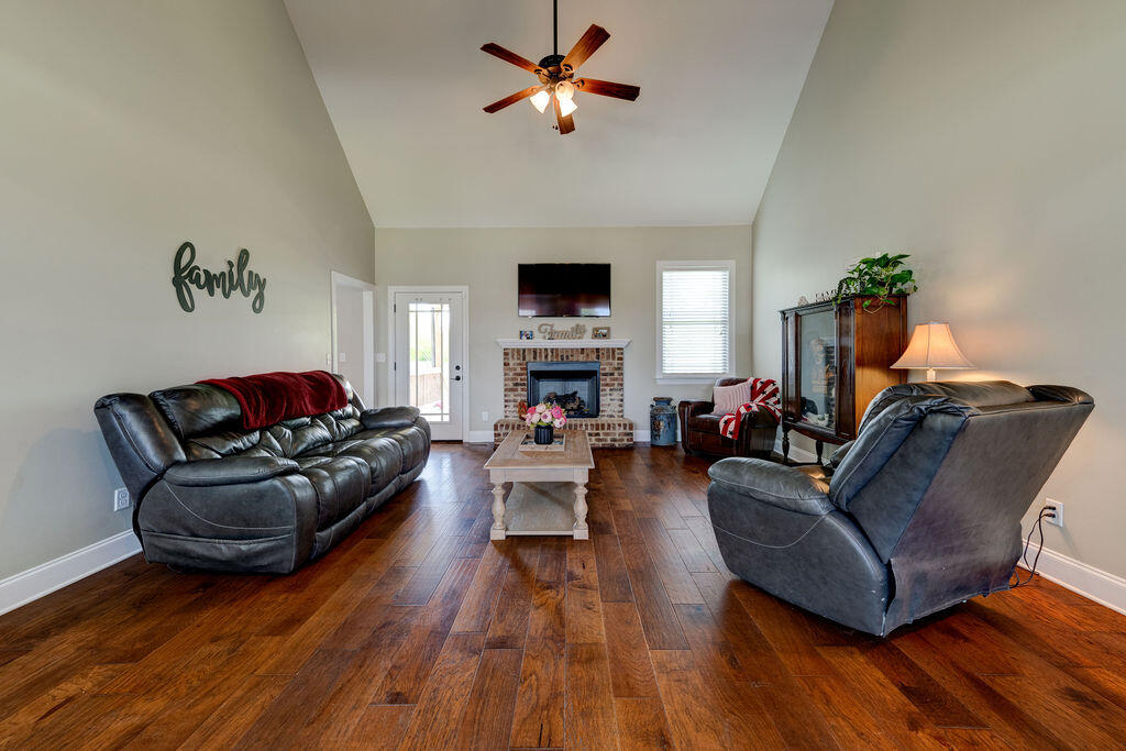 197 Lexington Stop Drive Rock Spring, GA 30739 - Photo 10 of 47 197LexingtonStop-23