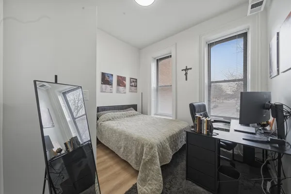 $1,025,000 | 1113 South Racine Avenue, Chicago, IL 60607