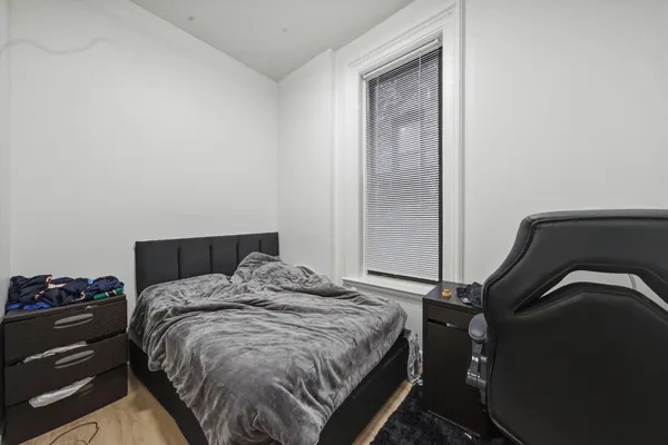 $1,025,000 | 1113 South Racine Avenue, Chicago, IL 60607