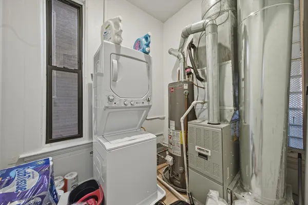 $1,025,000 | 1113 South Racine Avenue, Chicago, IL 60607