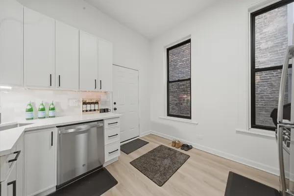 $1,025,000 | 1113 South Racine Avenue, Chicago, IL 60607
