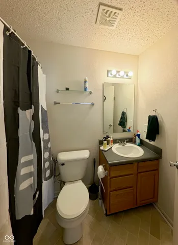 $279,900 | 921 Westpointe Drive, Shelbyville, IN 46176