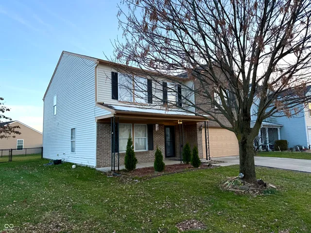 $279,900 | 921 Westpointe Drive, Shelbyville, IN 46176