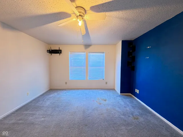 $279,900 | 921 Westpointe Drive, Shelbyville, IN 46176