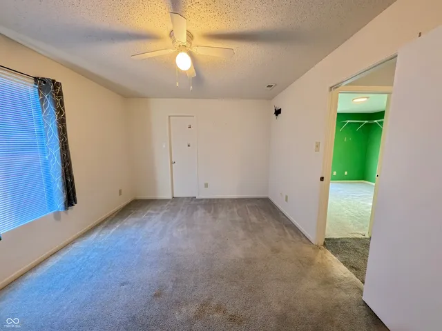 $279,900 | 921 Westpointe Drive, Shelbyville, IN 46176