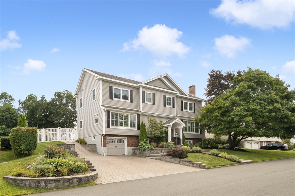 9 Longbow Road, Stoneham, MA 02180 Compass