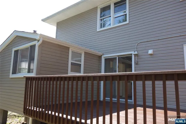 $4,475 | 410 Mayer Court, Unit 1ST FL WITH, Ridgefield, NJ 07657