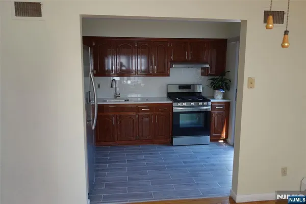 $4,475 | 410 Mayer Court, Unit 1ST FL WITH, Ridgefield, NJ 07657