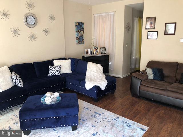 244 Spring Street Trenton, NJ 08618 - Photo 3 of 5 Gallery Image 3
