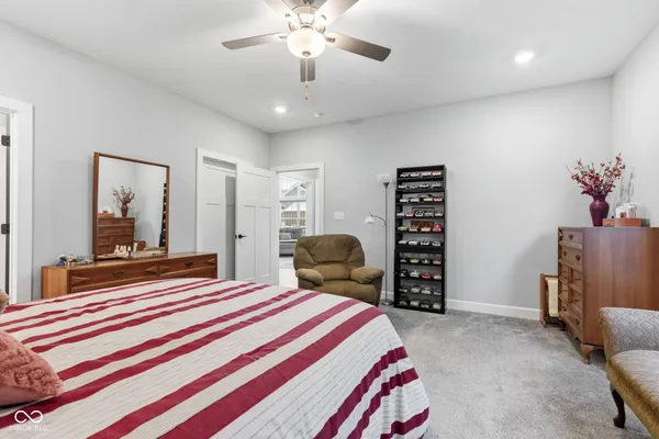 $425,000 | 4423 West Preserve Pass, New Palestine, IN 46163