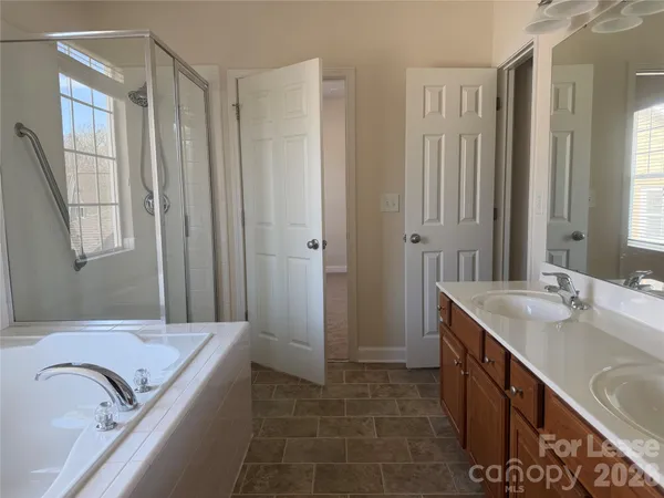 $2,800 | 9315 Rosalyn Glen Road, Cornelius, NC 28031