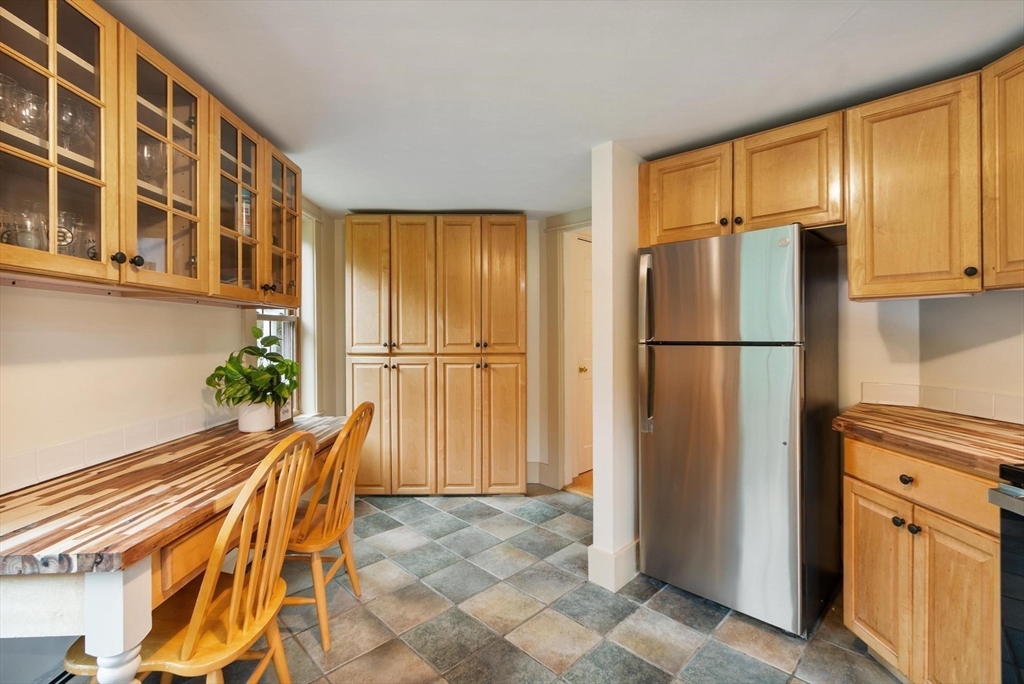 27 True Road, Unit 2 Salisbury, MA 01952 - Photo 12 of 39