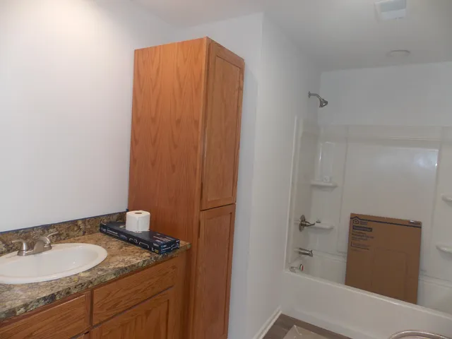 $185,900 | 20443 Westland Drive, Southfield, MI 48075