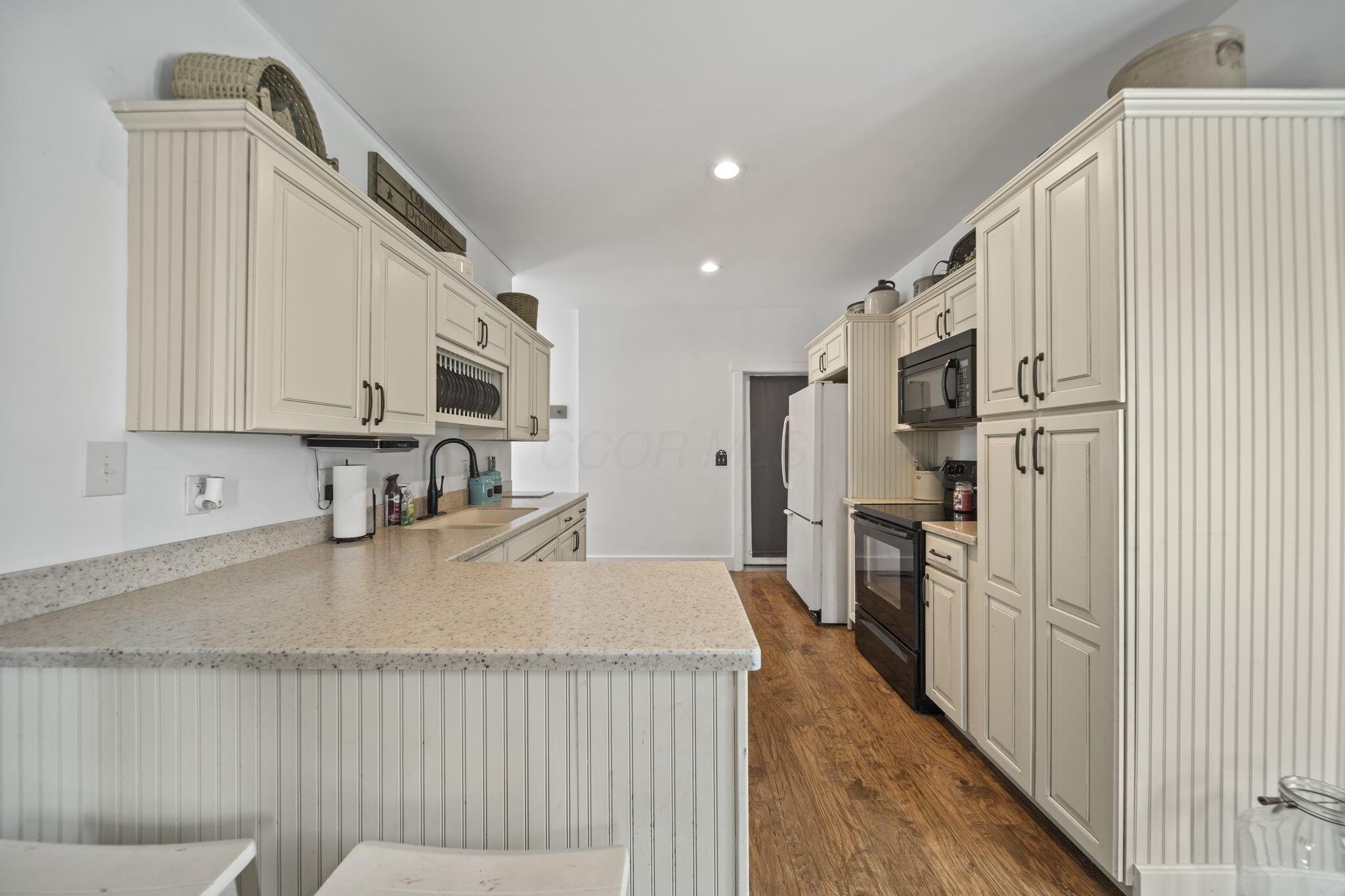 29814 Wolfe Road Circleville, OH 43113 - Photo 49 of 95 KITCHEN 2